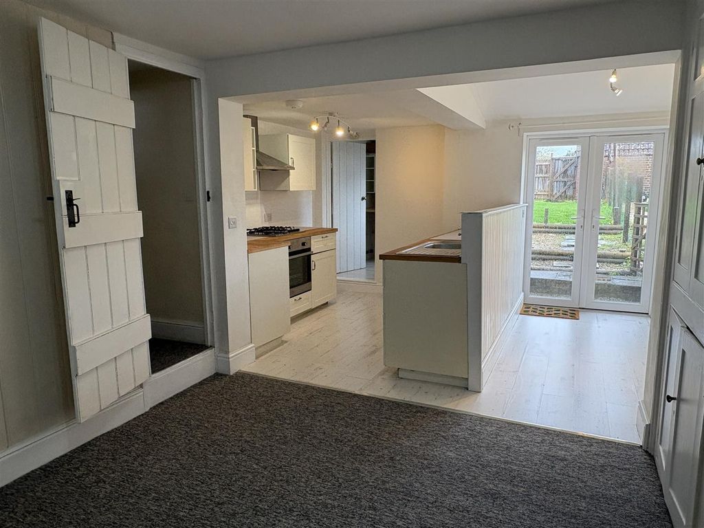 Property photo 2 of 17 Img_2256.Jpg