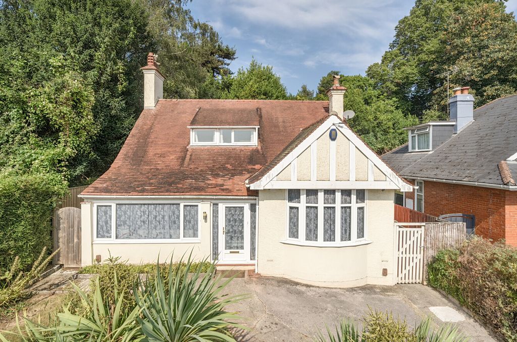 Property photo 3 of 22 1336671-1-6899B9F...