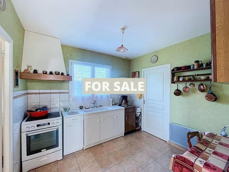 Property photo 3 of 14
