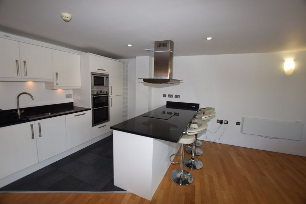 Property photo 3 of 9 Picture No. 04