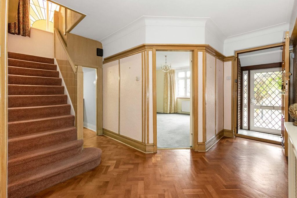 Property photo 2 of 13 R2A4309-1500x1000.Jpg