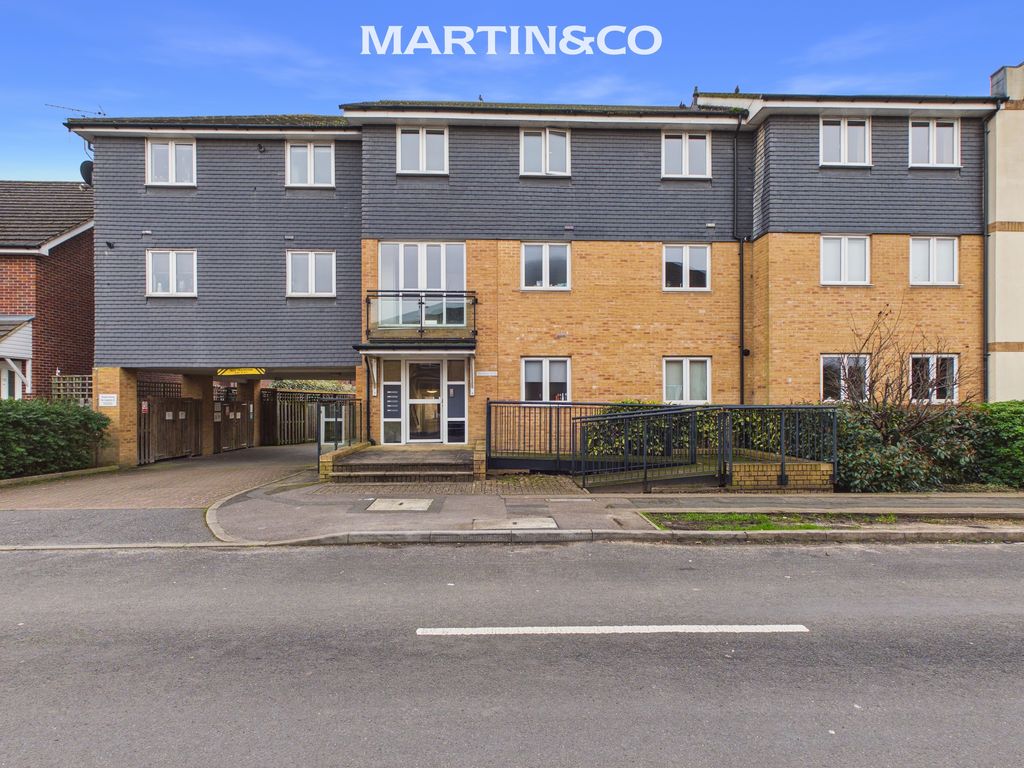 Property photo 1 of 9