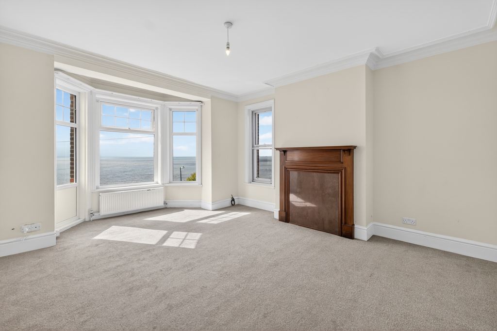 Property photo 2 of 20 A6707372