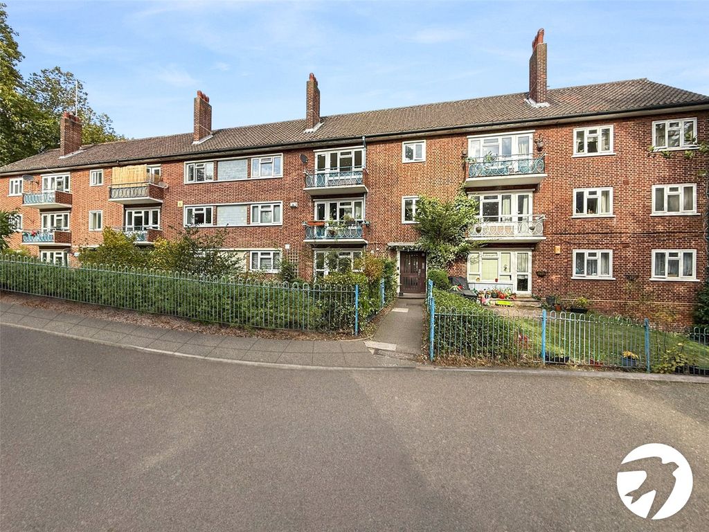 Property photo 3 of 17 External