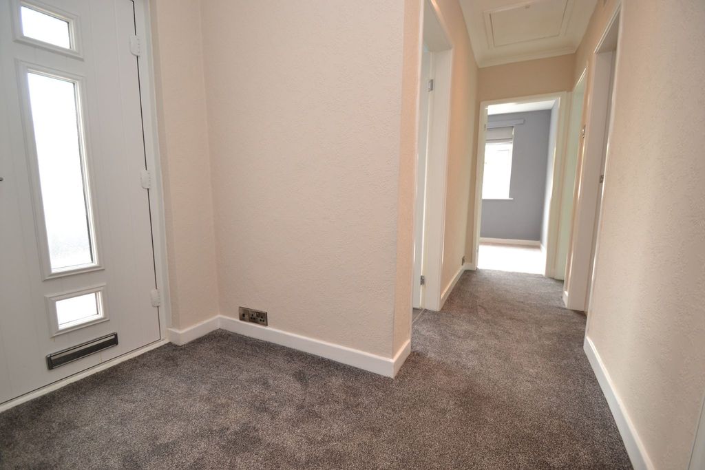 Property photo 2 of 20 Photograph 2