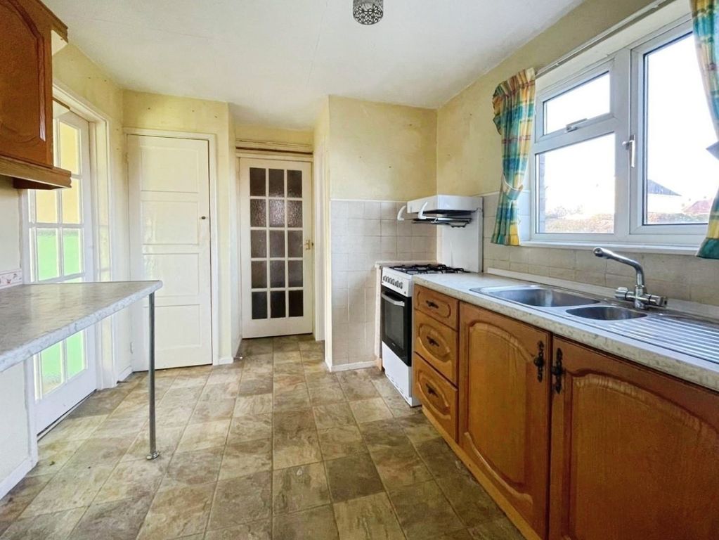 Property photo 2 of 10 Pbox-Img.Jpg