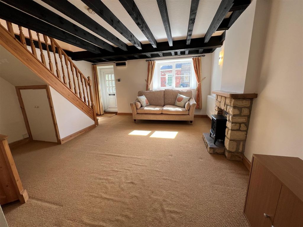 Property photo 1 of 14 Lounge 1.Jpg