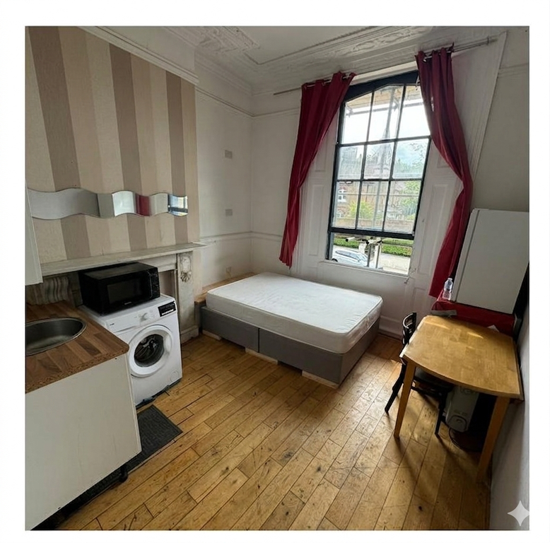 Property photo 1 of 2