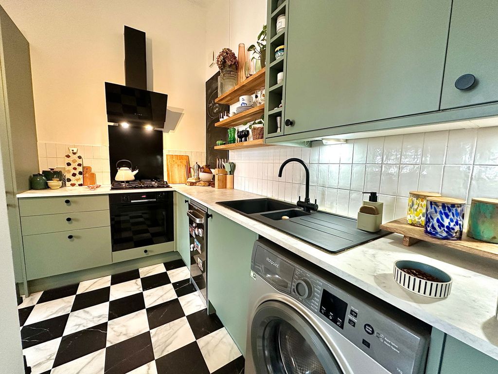 Additional image 7 of 2 bed flat for saleHood Street, Northampton NN1