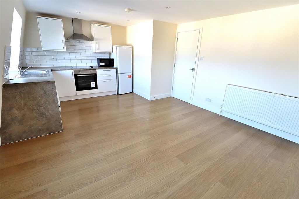 Property photo 2 of 7 Img_3572.Jpg
