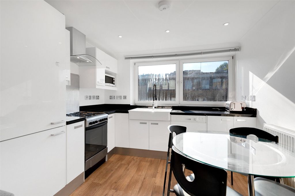 Property photo 1 of 12 Picture No. 06