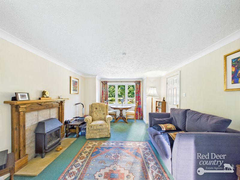 Property photo 3 of 30 Sitting Room