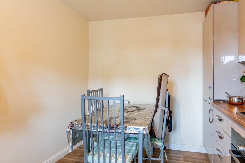 Property photo 3 of 13 Photo 3