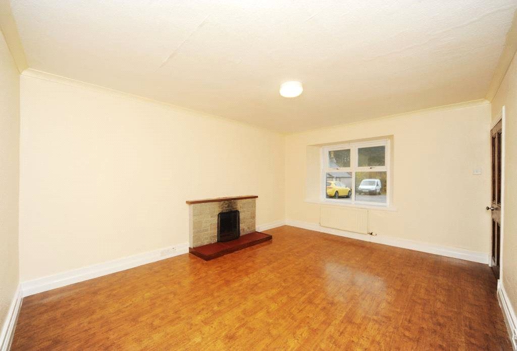 Property photo 2 of 8 Photo 2