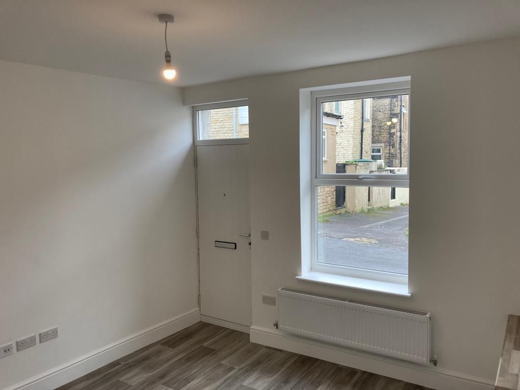 Property photo 2 of 9 16.Jpg