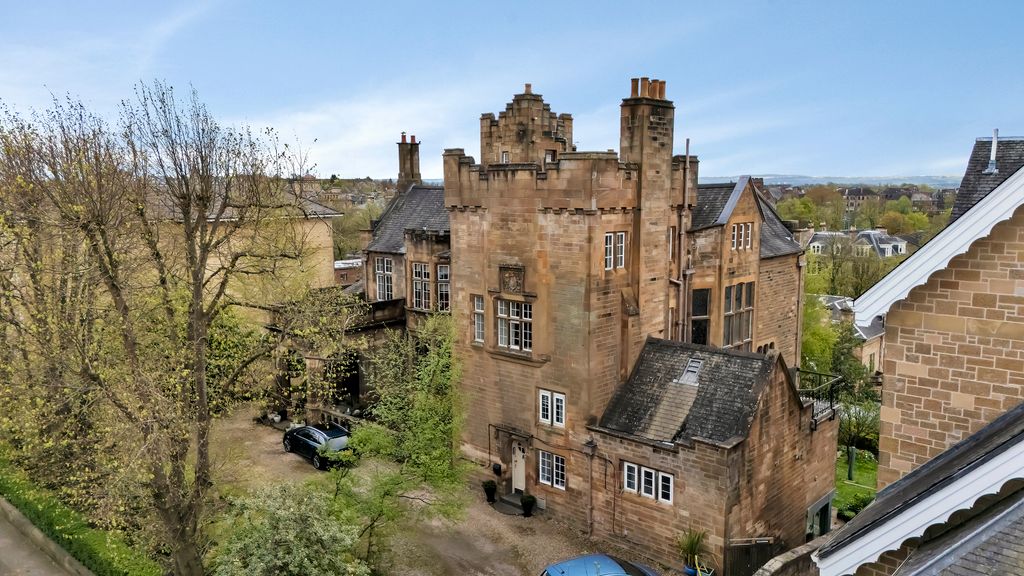 Property photo 1 of 49 131-Print-48 Cleveden Drive The Tower_99