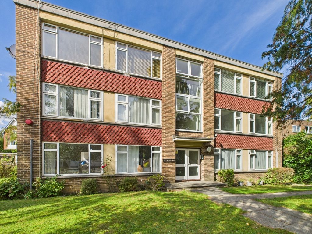 Property photo 2 of 9 4909582