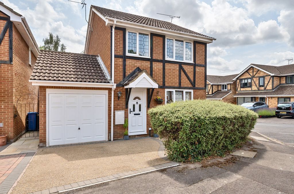 Property photo 1 of 17 1324997-1-6874Fc9...