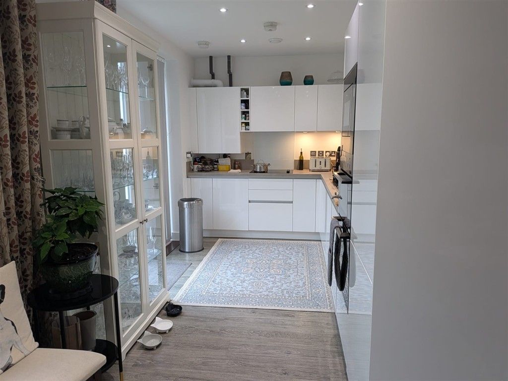 Property photo 3 of 4 Kitchen