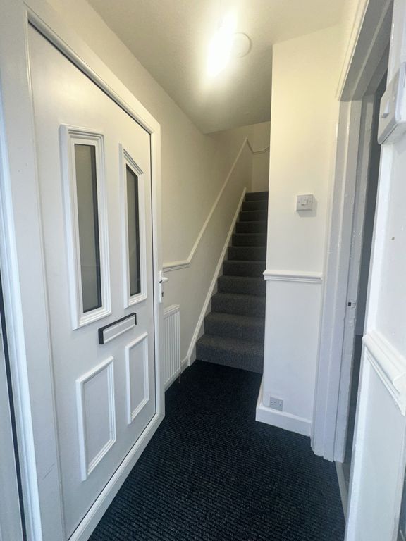 Property photo 3 of 26