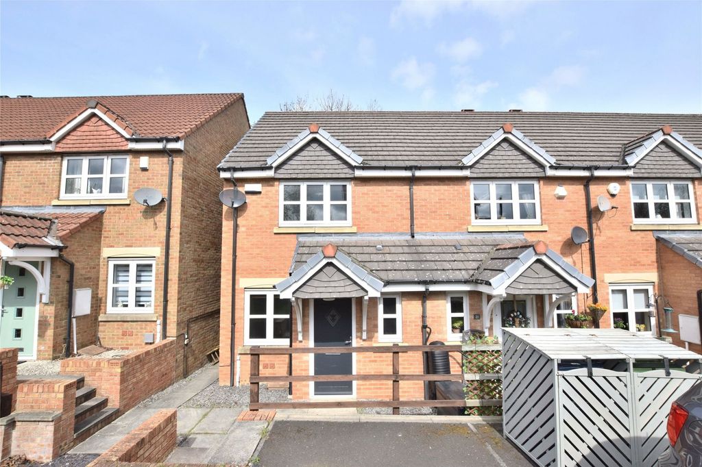 Property photo 1 of 9 External