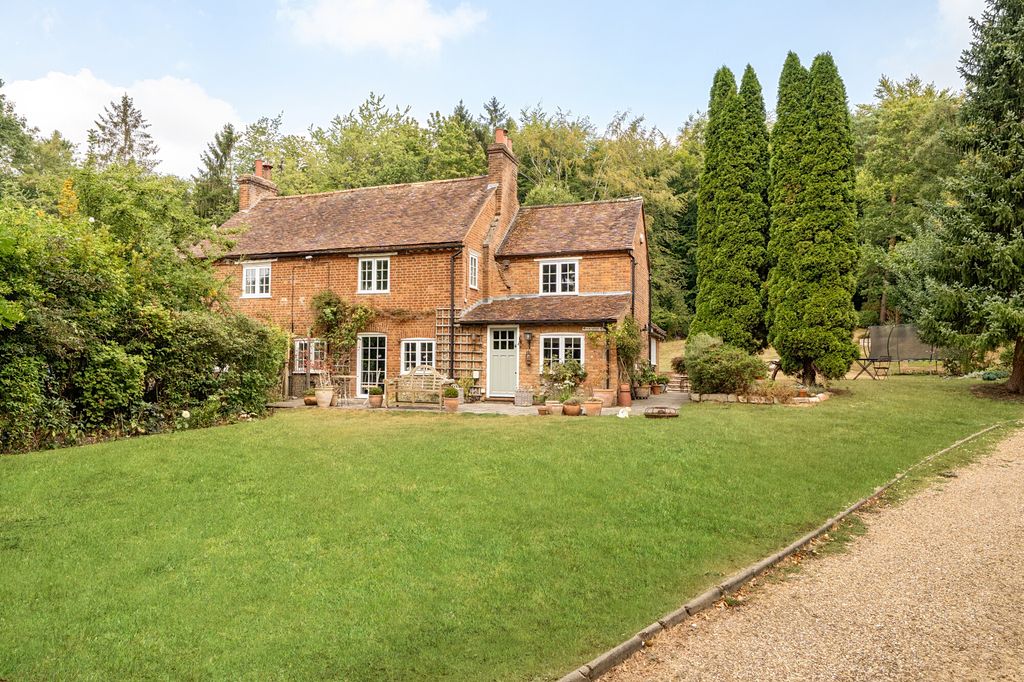 Property photo 1 of 13