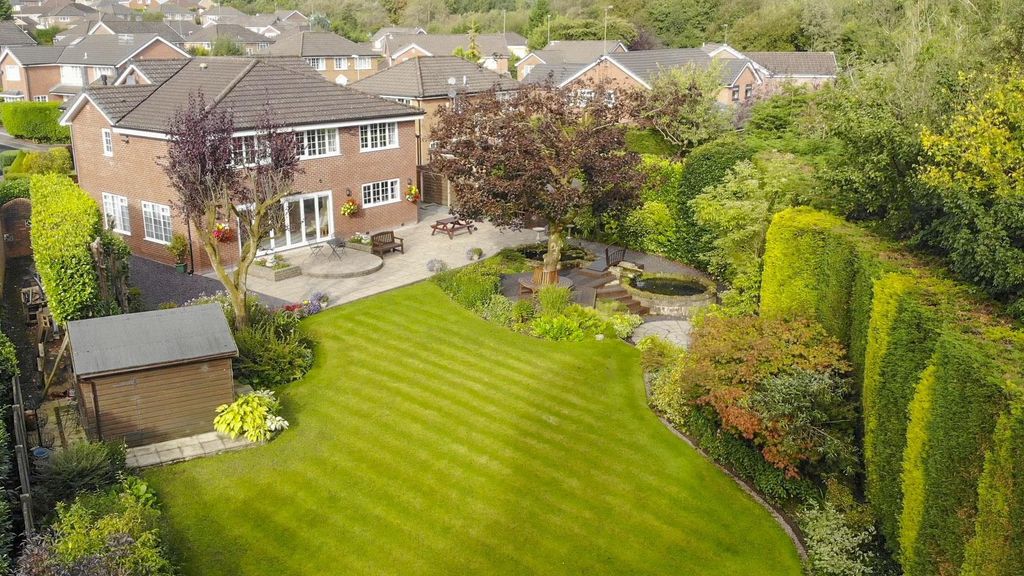 Property photo 2 of 44 Rear Garden Aerial