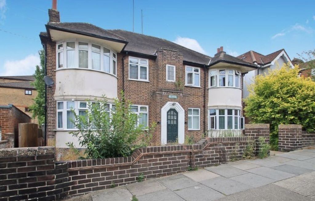 Property photo 1 of 15