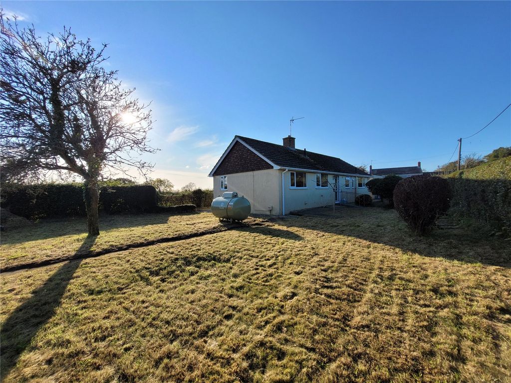 Property photo 3 of 28 Picture No. 18