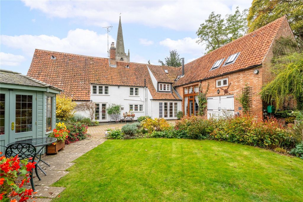 Property photo 1 of 51 Picture No. 49