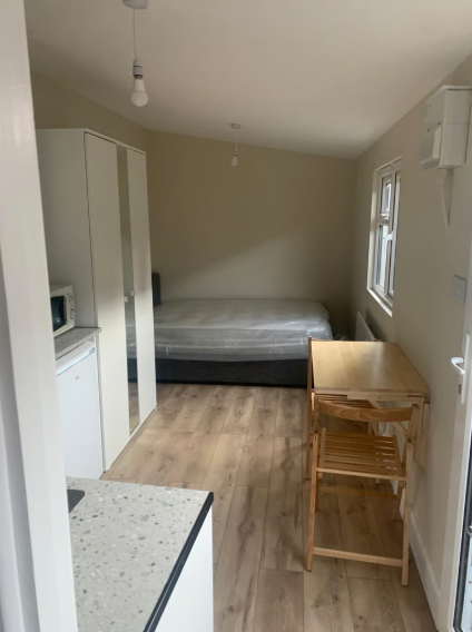 Property photo 2 of 5
