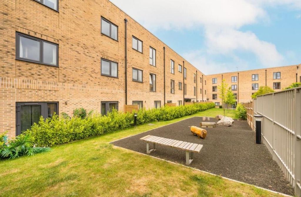 Property photo 3 of 7 Image