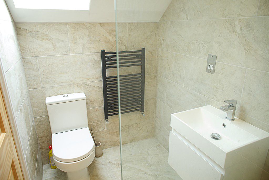 Property photo 3 of 15 Photo 2