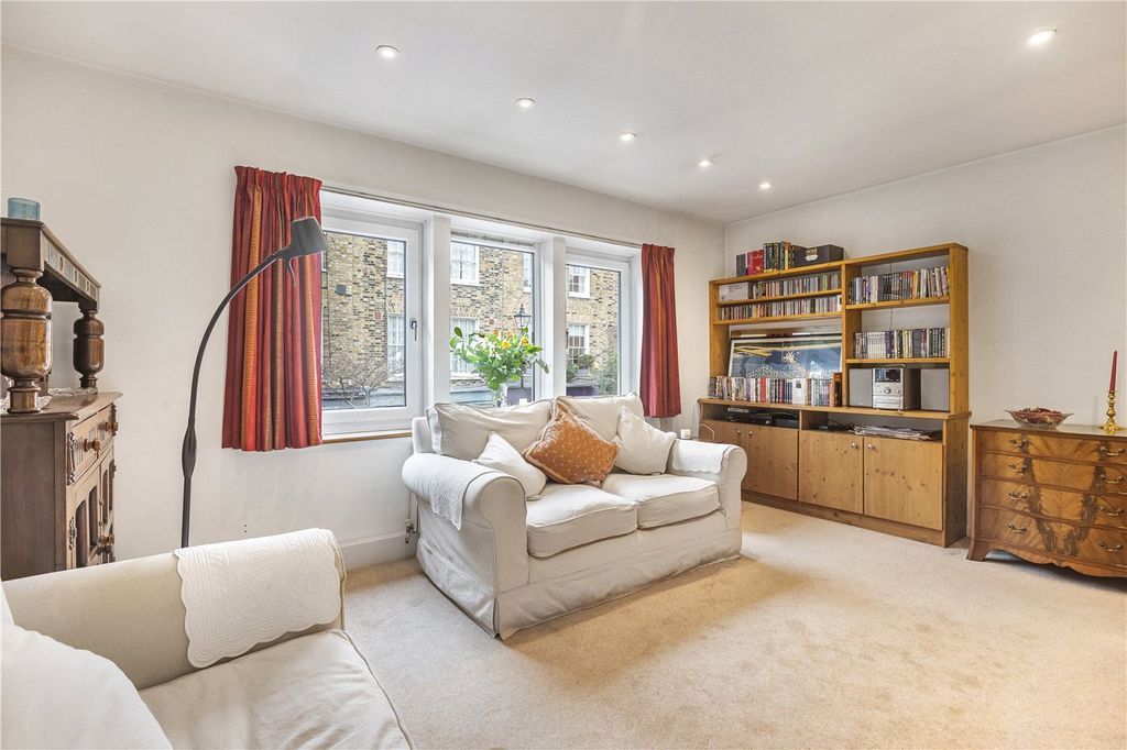 Property photo 2 of 10 Picture No. 06