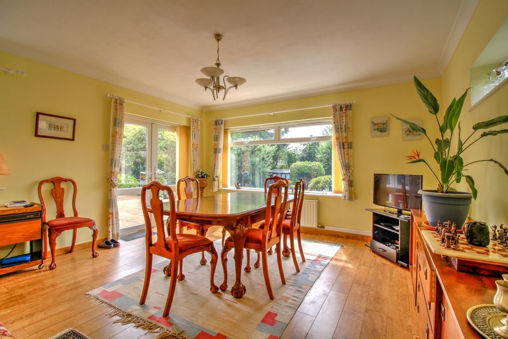 Property photo 3 of 10 Img_0587_8_9-Edit