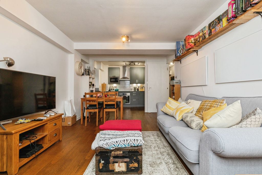 Property photo 3 of 18 Kitchen/Diner/Lounge Open Plan