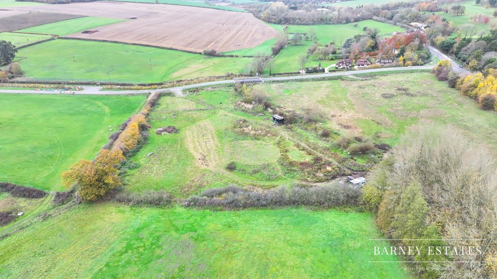 Property photo 3 of 6 Photo 1