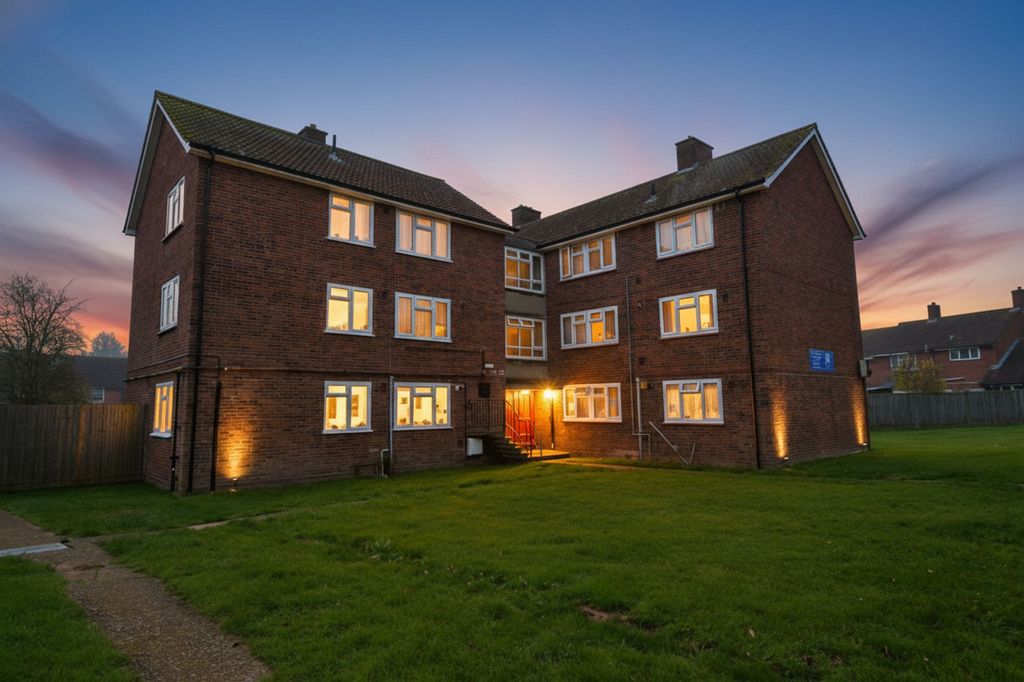 Property photo 1 of 9