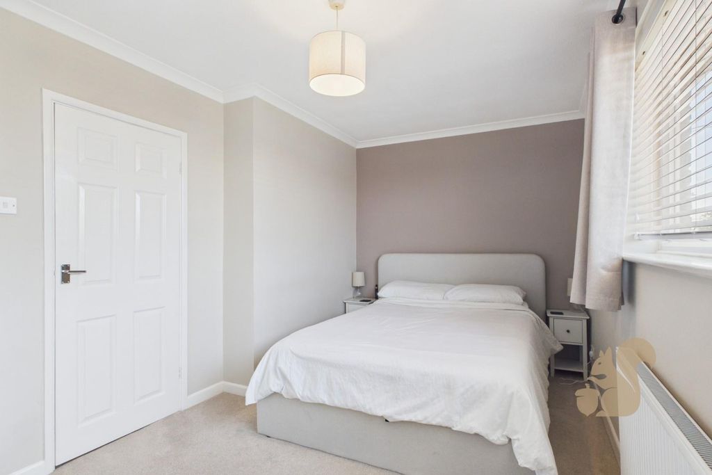 Property photo 3 of 25 Cam01659G0-Pr0592-Still019.Jpg