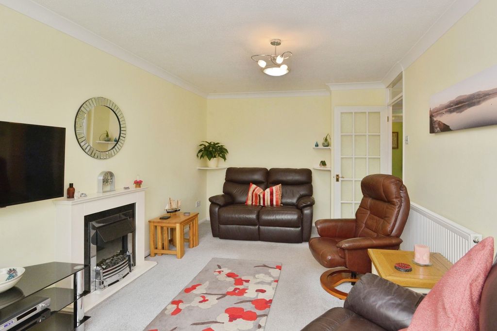 Property photo 3 of 15 Pbox-Img.Jpg