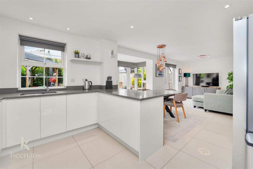 Property photo 1 of 70 3.Jpg