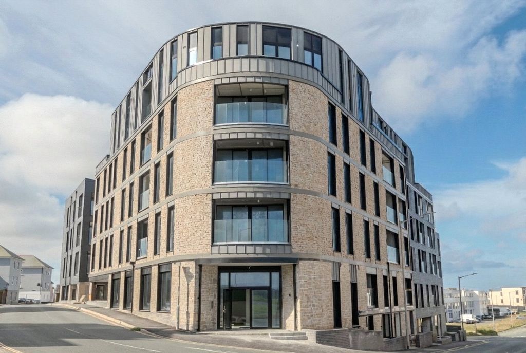 Property photo 1 of 19 Front Elevation