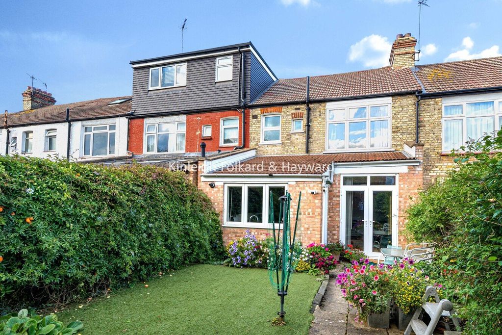 Property photo 3 of 10 Picture No. 11