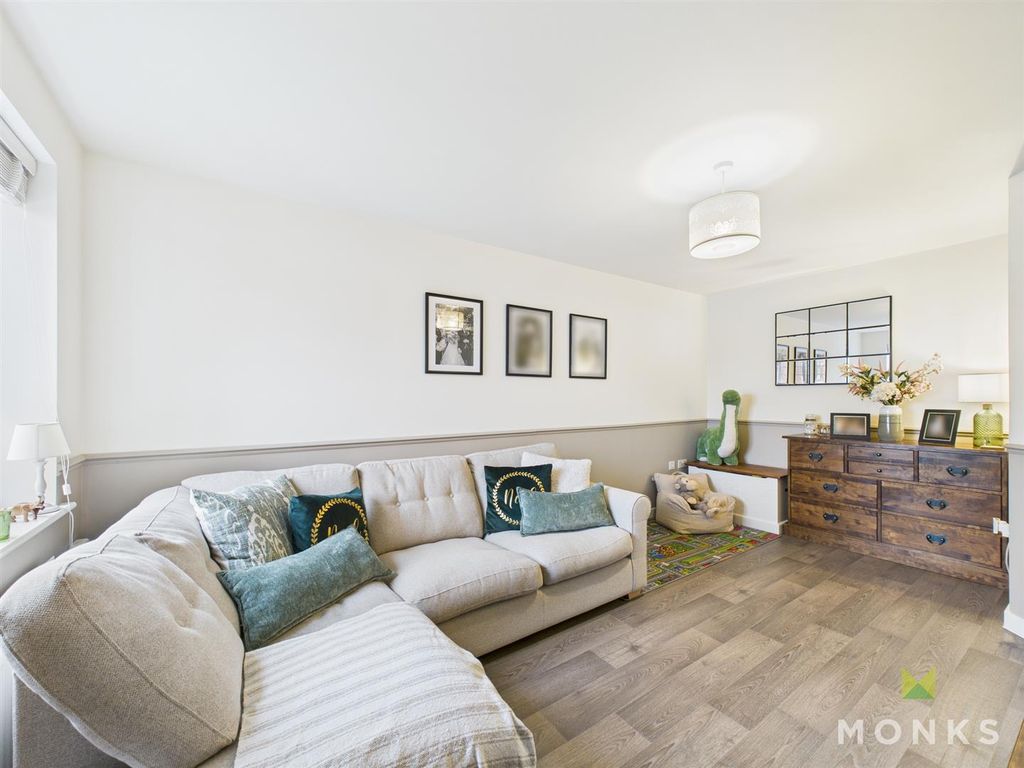 Property photo 2 of 20 Cam05160G0-Pr0037-Still004.Jpg