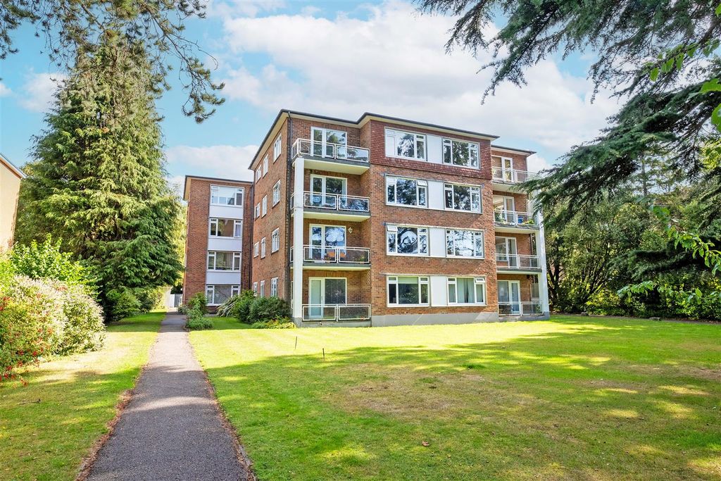 Property photo 3 of 16