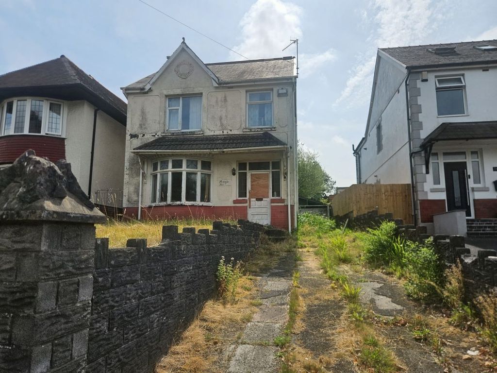 Property photo 1 of 3