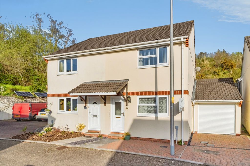 Property photo 1 of 20 Pbox-Img.Jpg