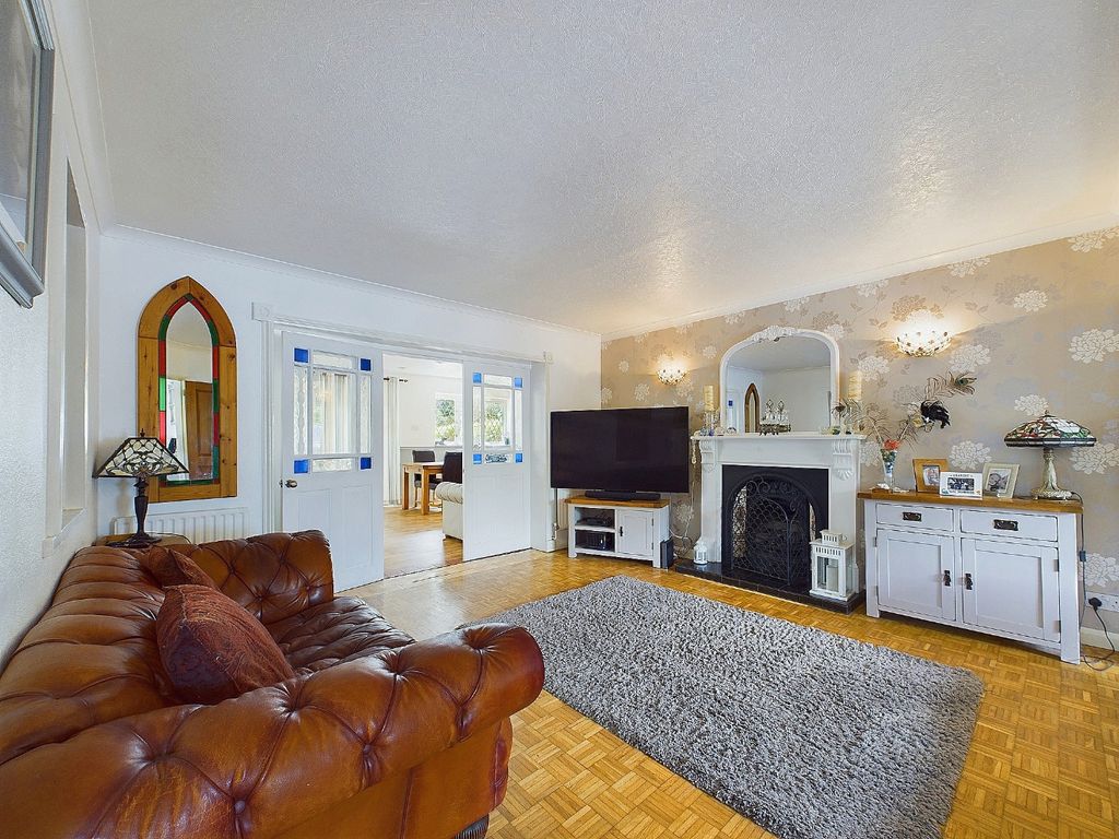 Property photo 3 of 28 3414787