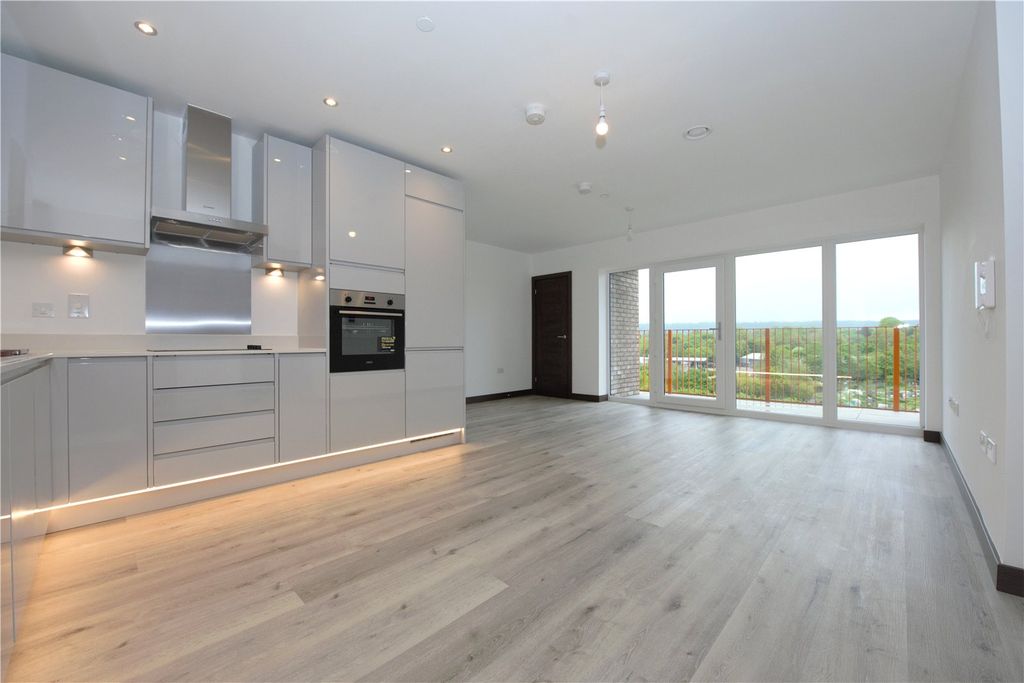 Property photo 2 of 11 Picture No. 02