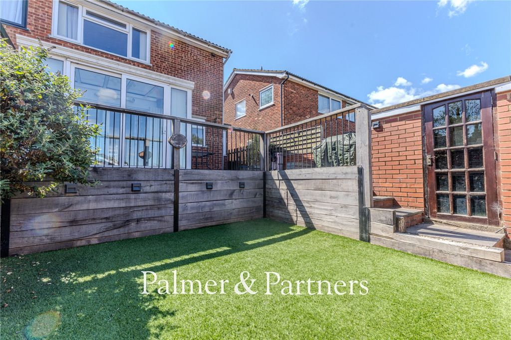 Property photo 2 of 22 Picture No. 02
